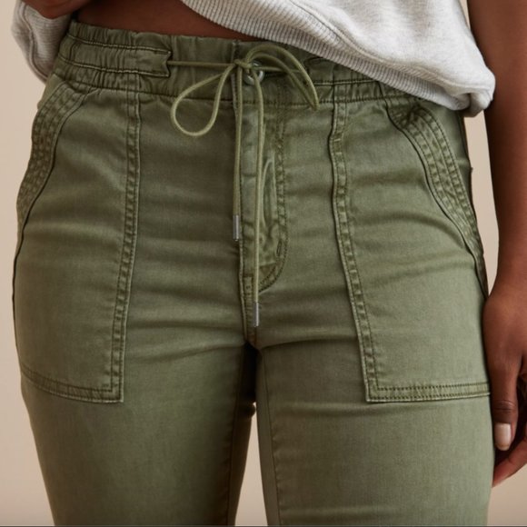 AE Ne(x)t Level High-Waisted Jegging Jogger (BLACK) - Picture 7 of 13